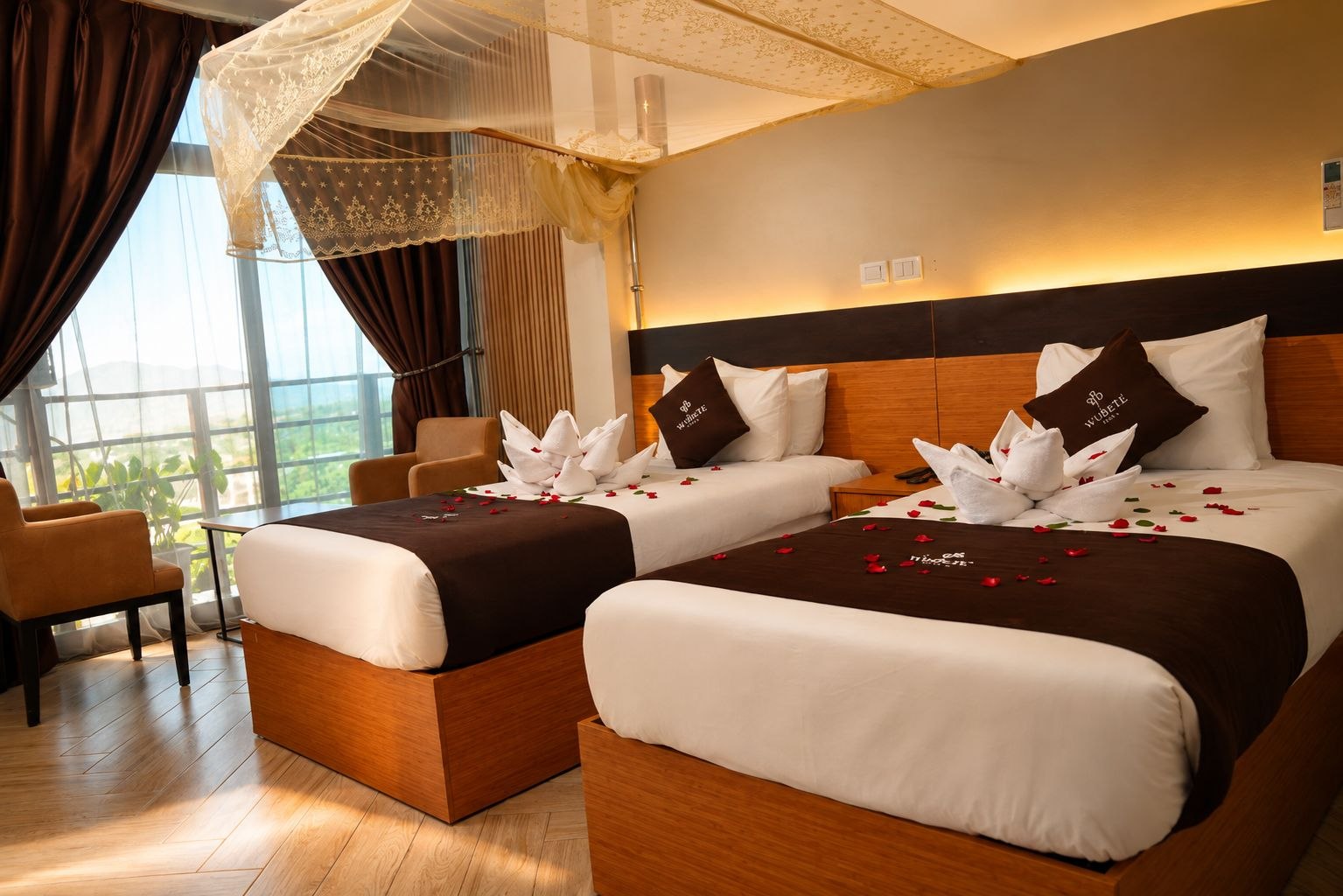 Twin / Double Bed Room